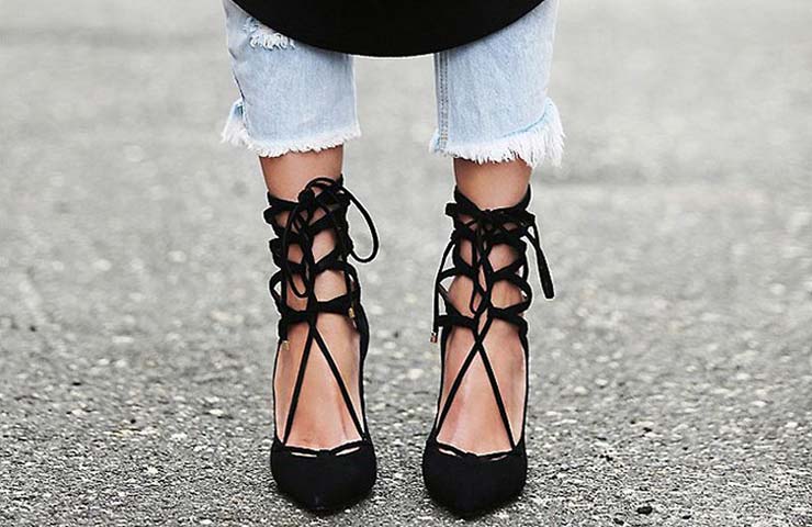 Lace-up zapatos