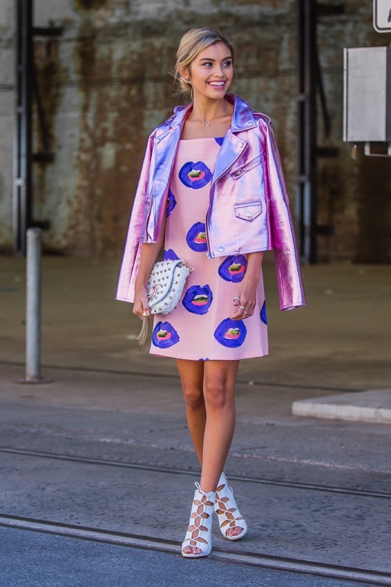 https://d3g9jhyjo6tiod.cloudfront.net/revistaamigapl/wp-content/uploads/2019/03/MBFWA-2015-Street-Style-Day-Four-9-1.jpg