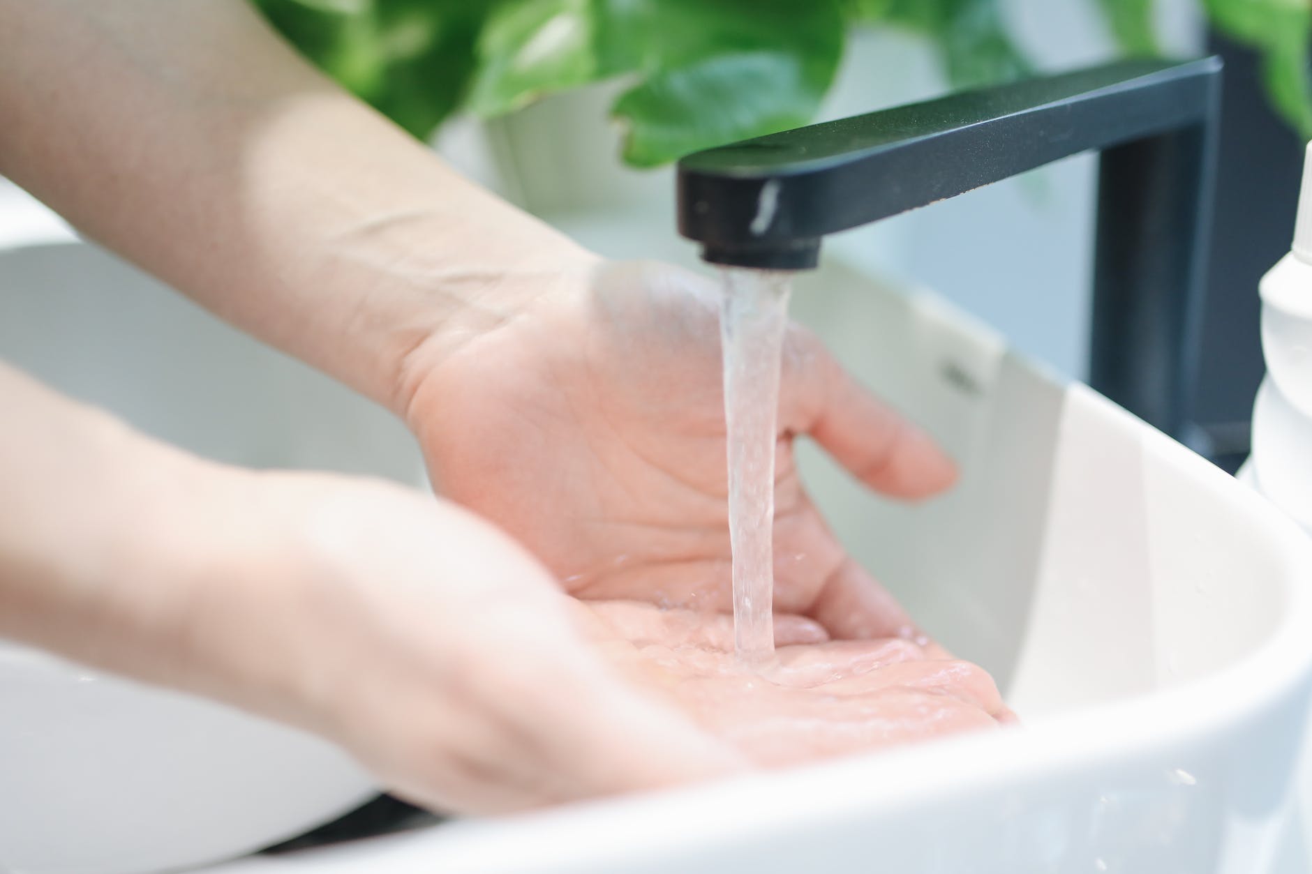 ¿Cómo desinfectarse las manos correctamente?