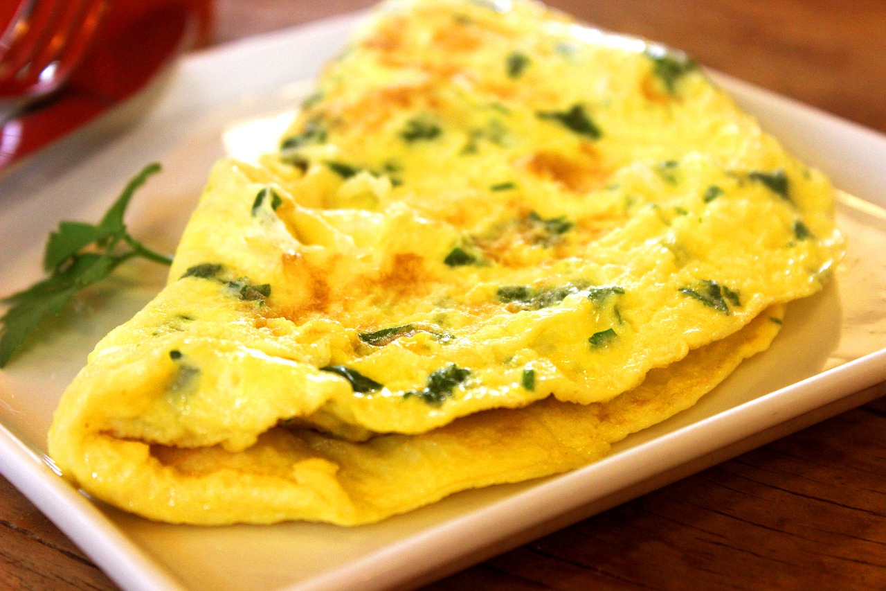 Desayunos saludables: Omelette de espinacas con queso