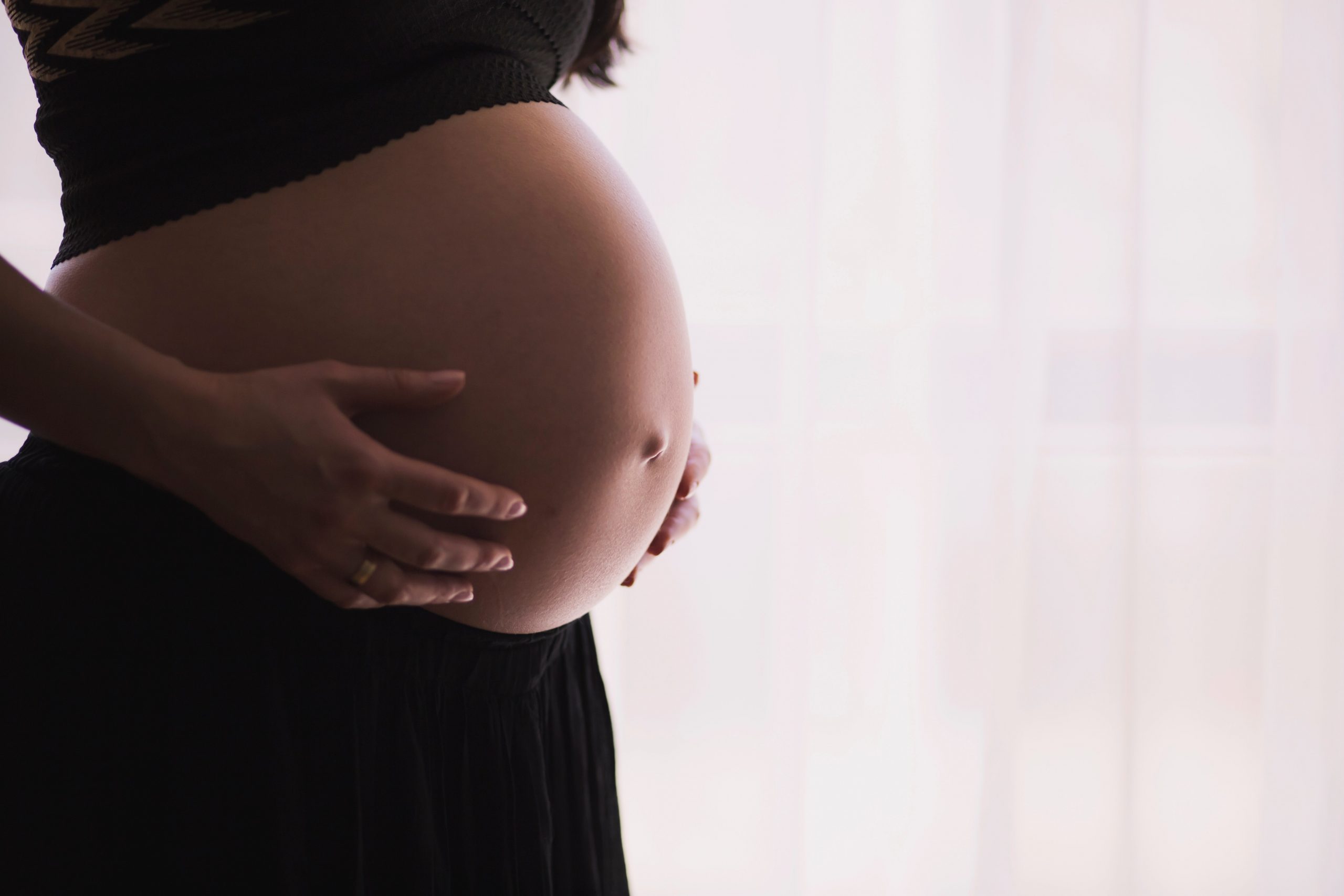 Por qué hay que evitar el alcohol durante el embarazo