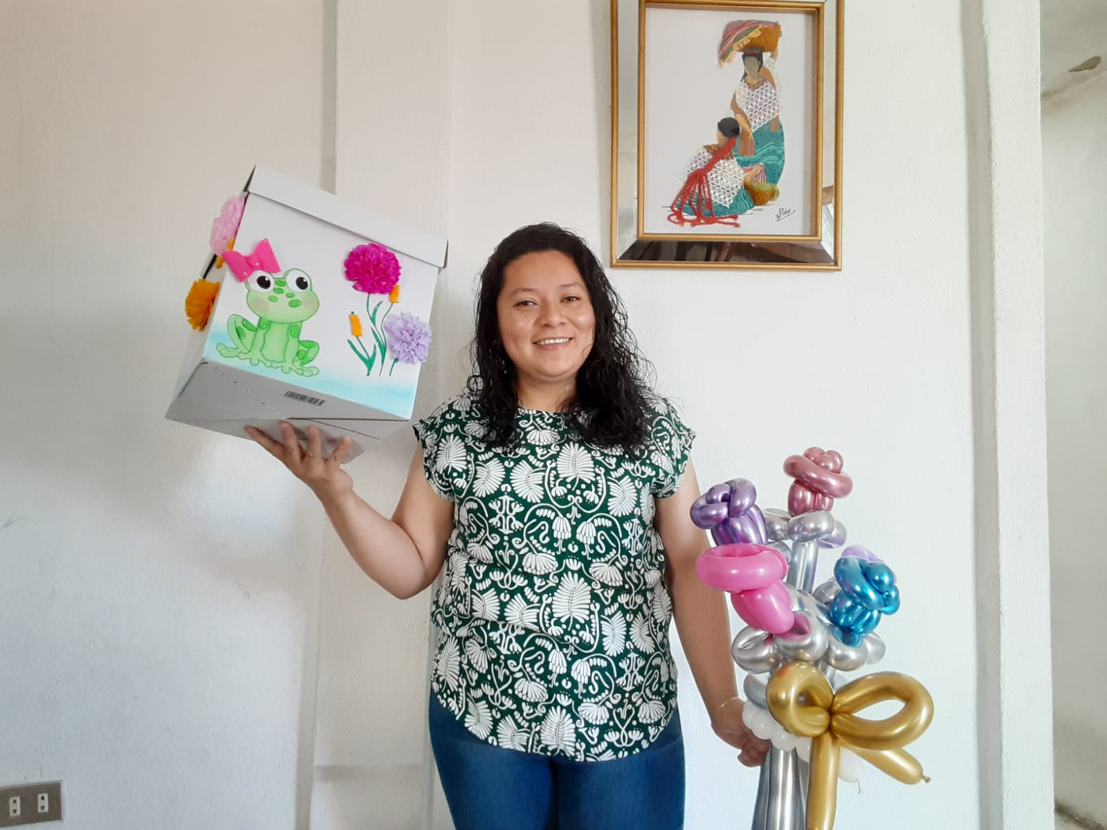 Alejandra Escalante y su emprendimiento de manualidades y globos